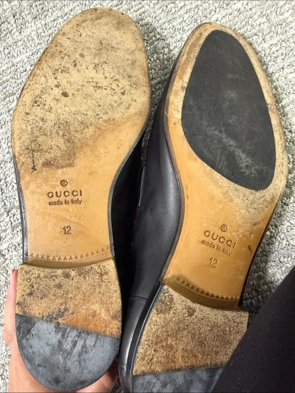 Gucci Black Leather Horsebit Slip-On Loafers